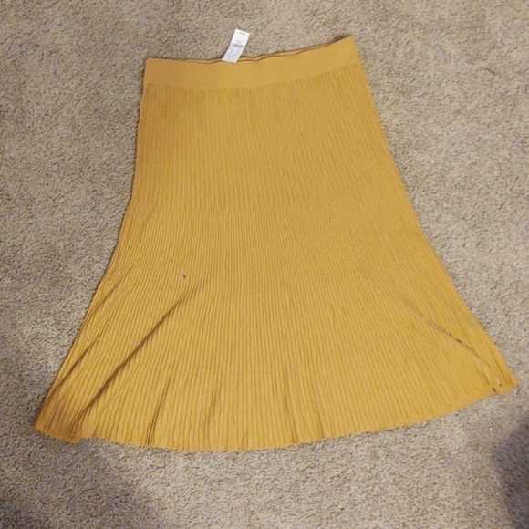 Sweater skirt - Picture 2 of 2